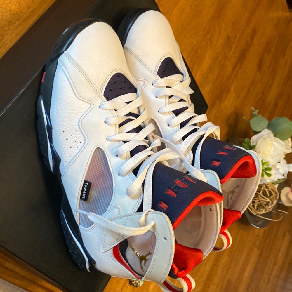 Jordan 7 Athletic Shoes White and Red